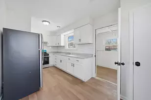 16608 Sawyer Ave, Markham, IL 60428 - Photo 7