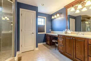 231 Cater Ln, Libertyville, IL 60048 - Photo 25