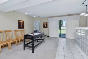 1170 Lancaster Ct, Hoffman Estates, IL 60195 - Photo 21