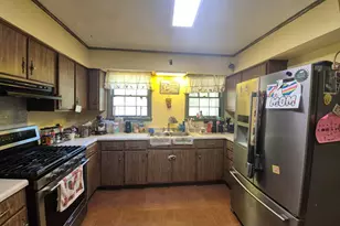 1201 Fairview Rd, Rosiclare, IL 62982 - Photo 11