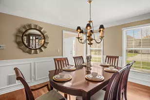 221 Sauk Dr, Batavia, IL 60510 - Photo 7