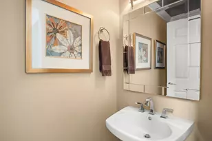 221 Sauk Dr, Batavia, IL 60510 - Photo 17