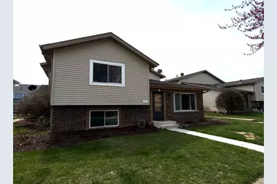 29W523 Winchester Circle #1, Warrenville, IL 60555 - Photo 1