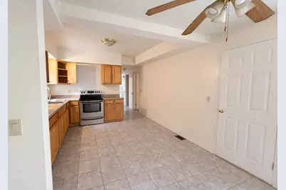 11224 S Stewart Avenue, Chicago, IL 60628 - Photo 7