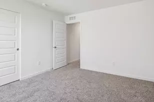 2672 Camelback Dr, Pingree Grove, IL 60140 - Photo 17