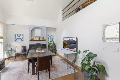 2016 W Charleston Avenue, Chicago, IL 60647 - Photo 3