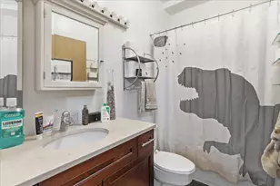 2016 W Charleston Ave, Chicago, IL 60647 - Photo 19