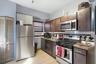 2016 W Charleston Ave, Chicago, IL 60647 - Photo 17