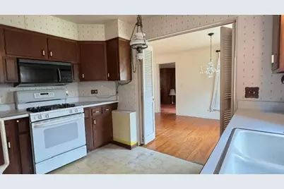 [Address not provided], Glen Ellyn, IL 60137 - Photo 7