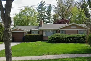 [Address not provided], Glen Ellyn, IL 60137 - Photo 1