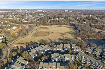 537 W Parkside Drive, Palatine, IL 60067 - Photo 27