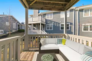 537 W Parkside Dr, Palatine, IL 60067 - Photo 13