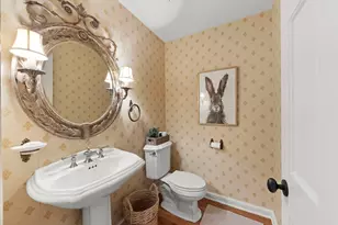 646 Highview Ave, Glen Ellyn, IL 60137 - Photo 23