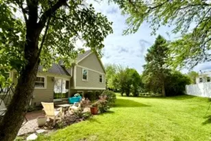 206 Ashland Ct, Vernon Hills, IL 60061 - Photo 13