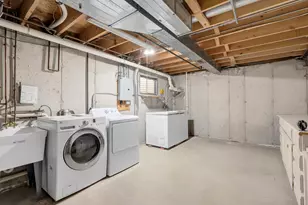 27W015 Manchester Rd, Winfield, IL 60190 - Photo 21