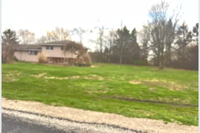 2279 E 500 N Road, Paxton, IL 60957 - Photo 3