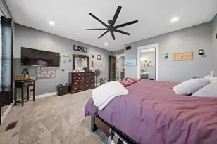 2401 N 4350th Rd, Sheridan, IL 60551 - Photo 27