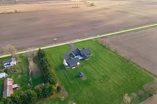 2401 N 4350th Rd, Sheridan, IL 60551 - Photo 51