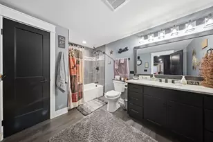 2401 N 4350th Rd, Sheridan, IL 60551 - Photo 41