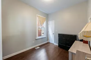 1473 W 73rd St, Chicago, IL 60636 - Photo 13