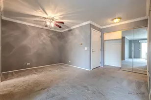 1107 Woodbury Ln, Wheeling, IL 60090 - Photo 11