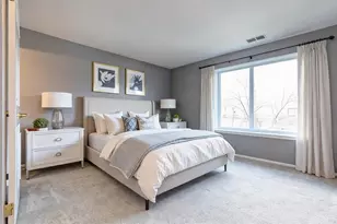 1107 Woodbury Ln, Wheeling, IL 60090 - Photo 7