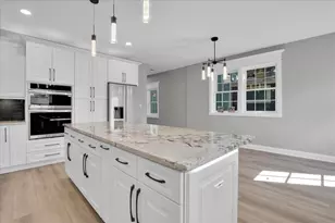 1527 Elgin Ave, Forest Park, IL 60130 - Photo 11