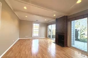 1414 Pebblecreek Dr, Glenview, IL 60025 - Photo 9