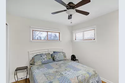 705 Cumberland Street, Hoffman Estates, IL 60169 - Photo 21