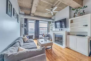 1001 W 15th St, Chicago, IL 60608 - Photo 7