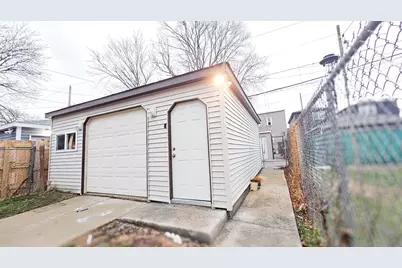 907 N Leamington Avenue, Chicago, IL 60651 - Photo 21