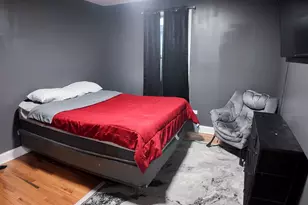 907 N Leamington Ave, Chicago, IL 60651 - Photo 15