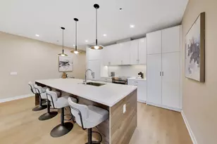 5114 S Kenwood Ave, Chicago, IL 60615 - Photo 3