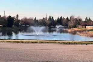 87 S Savannah Pkwy, Round Lake, IL 60073 - Photo 17