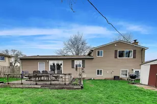 1605 W Lexington Dr, Arlington Heights, IL 60004 - Photo 21