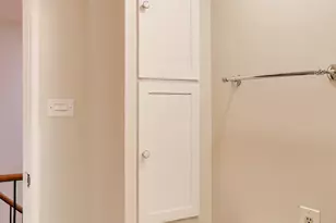 1470 E 56th St, Chicago, IL 60637 - Photo 23