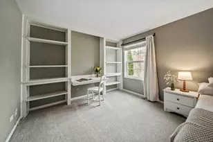 690 Honeysuckle Dr, Naperville, IL 60540 - Photo 17