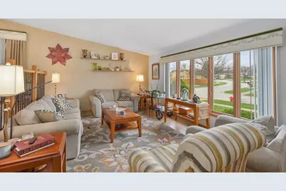 15329 Oak Road, Oak Forest, IL 60452 - Photo 3