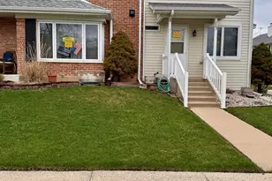 267 Juniper St, Park Forest, IL 60466 - Photo 1