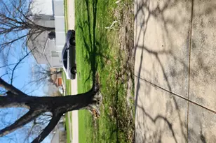 548 Alton Ct, Carol Stream, IL 60188 - Photo 11