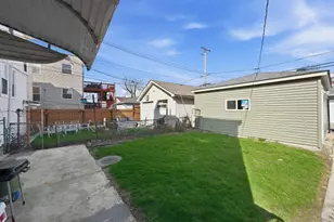 1443 N Hamlin Ave, Chicago, IL 60651 - Photo 35