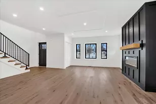 218 N Park Ave, Lombard, IL 60148 - Photo 9