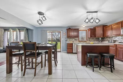 22124 Meadow Lake Place, Richton Park, IL 60471 - Photo 11