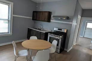 8601 S Kingston Ave, Chicago, IL 60617 - Photo 33