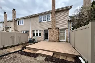 17346 Brook Crossing Ct, Orland Park, IL 60467 - Photo 19