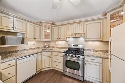 17346 Brook Crossing Court, Orland Park, IL 60467 - Photo 3