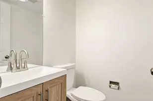 1231 Tobin Ct, Waukegan, IL 60085 - Photo 11