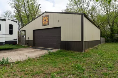 1358 Pershing Road, West Frankfort, IL 62896 - Photo 37