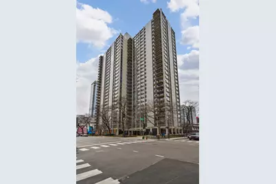 1255 N Sandburg Terrace #1207E, Chicago, IL 60610 - Photo 1