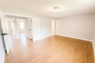 5567 Court F, Hanover Park, IL 60133 - Photo 15